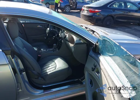 2007 Mercedes-Benz Cls 550 z USA, uszkodzony, nr VIN WDDDJ72X97A104577